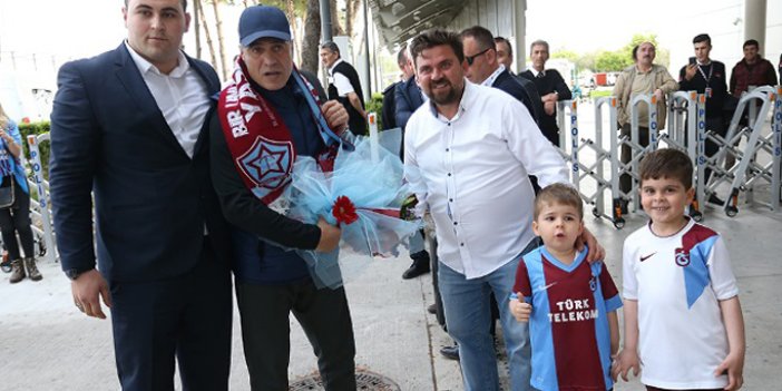 Trabzonspor'u taraftarlar karşıladı