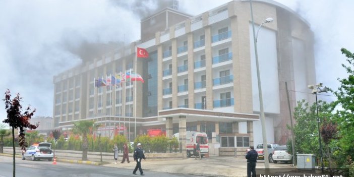 Ünye'de beş yıldızlı bir otelde yangın çıktı.