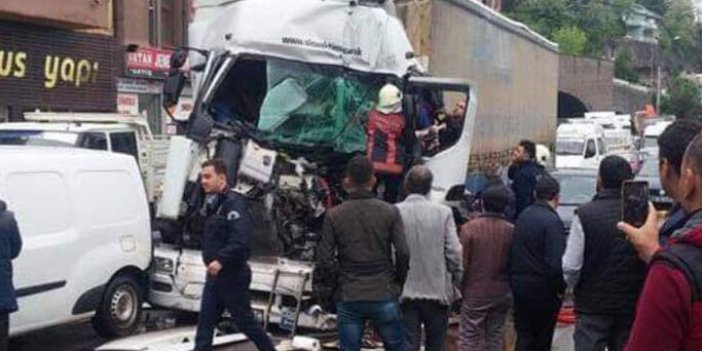 Trabzon'da Kaza: Trafik felç oldu