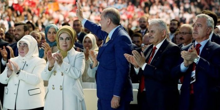 Erdoğan 998 gün sonra Yeniden AK Parti Genel Başkanı
