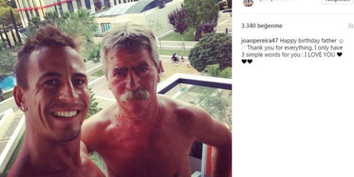 Trabzonsporlu Futbolcu Babasının fotoğrafını paylaştı