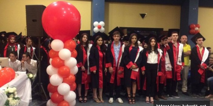 Trabzon Fen Lisesi 130. yıl mezunlarını verdi