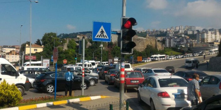 Trabzon trafiğinde Bayram yoğunluğu