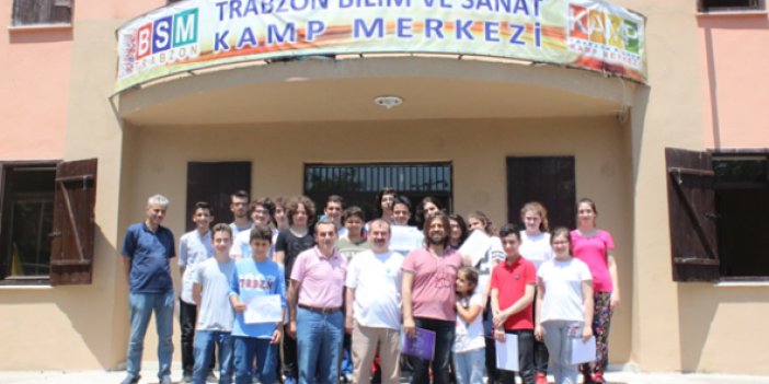 Geleceğin bilimadamlarına Trabzon'da eğitim verildi