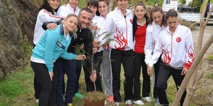 Trabzon'da kupa avcısı sporcuların ağaç sevgisi
