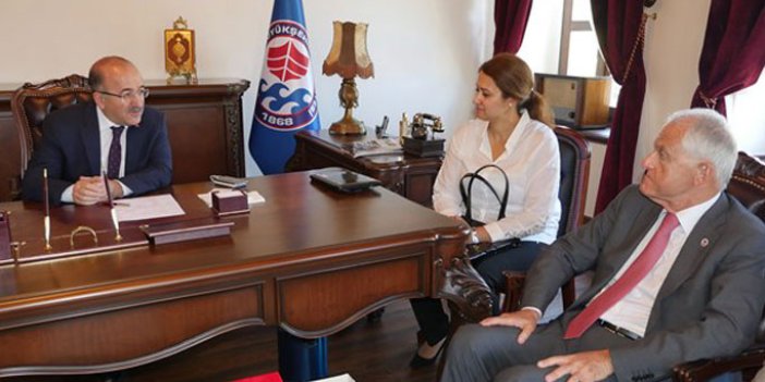 TEV heyetinden Başkan Gümrükçüoğlu'na ziyaret