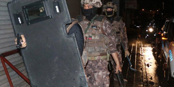 Adana'da şafak operasyonu: 11 gözaltı