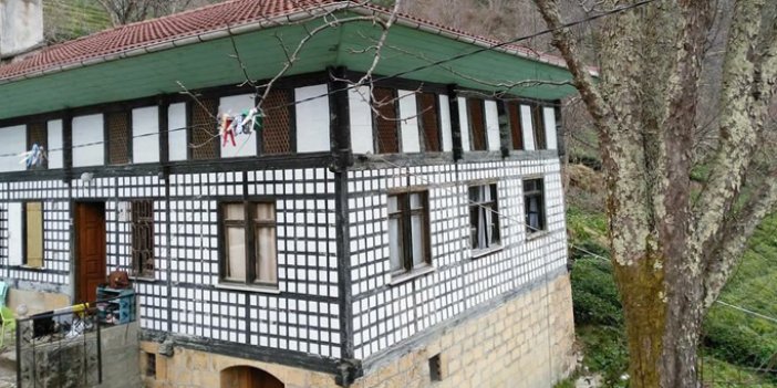 Trabzon’da bir garip olay: Kendi evine zarar vermekten…