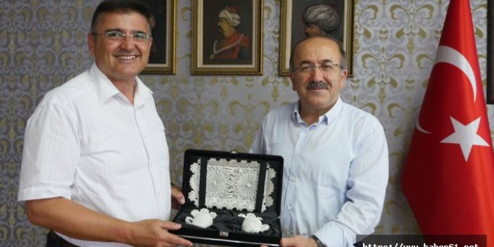 Albay Akşit Trabzon'a veda turunda