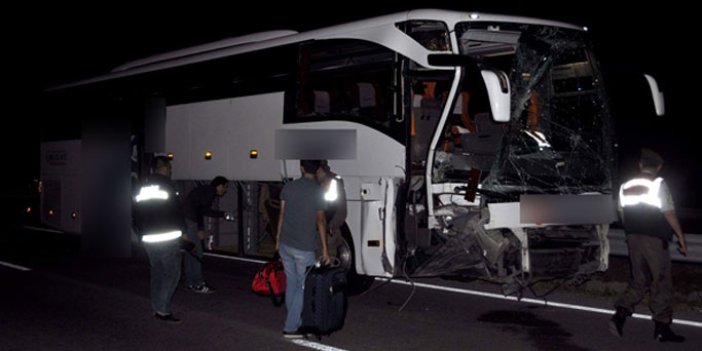 Giresun'dan kalkan yolcu otobüsü kaza yaptı: 3 yaralı