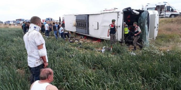 Ordu plakalı otobüs devrildi: 6 kişi öldü!