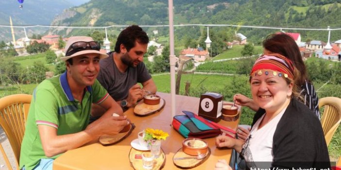 Trabzon'da sütlaç turizmi! Yemeden gitmiyorlar