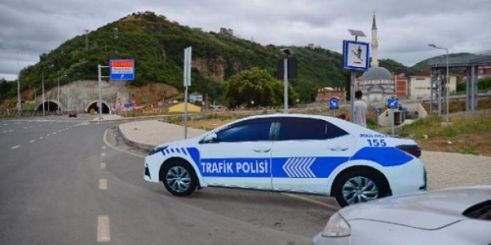 Trabzon trafiği maket arabalara emanet
