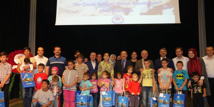 Trabzon'da 'Bir Çocuk Gülüyor, Dünya Güzelleşiyor' kampanyası