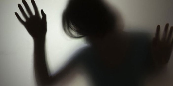 Liseli kıza tecavüz eden şüpheliyi linçten polis kurtardı