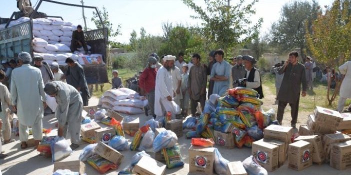 TİKA’dan Afganistan’da 500 göçmen aileye insani yardım