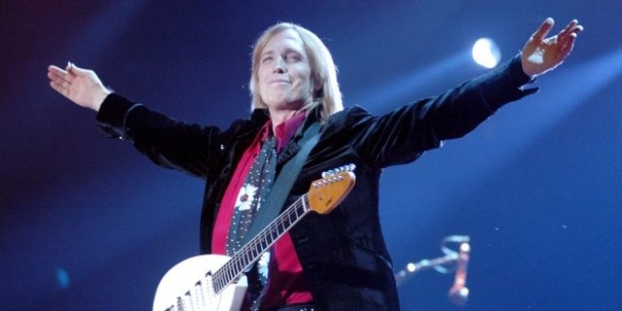 Rock starı Tom Petty, hayatını kaybetti