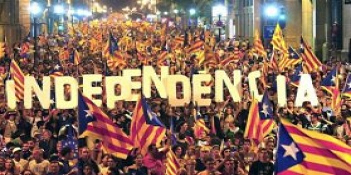 Katalonya'da bağımsızlık ilanı ertelendi
