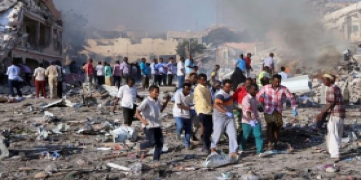 Somali'de korkunç saldırı! Ölü sayısı 200'e yaklaştı