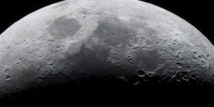 Japonlar Ay'da 50 kilometrelik mağara keşfetti 