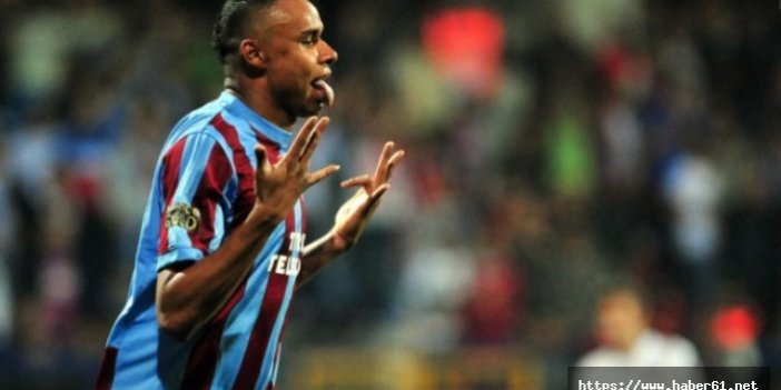 Trabzonspor'un eski yıldızı Jaja Tayland'ı sallıyor