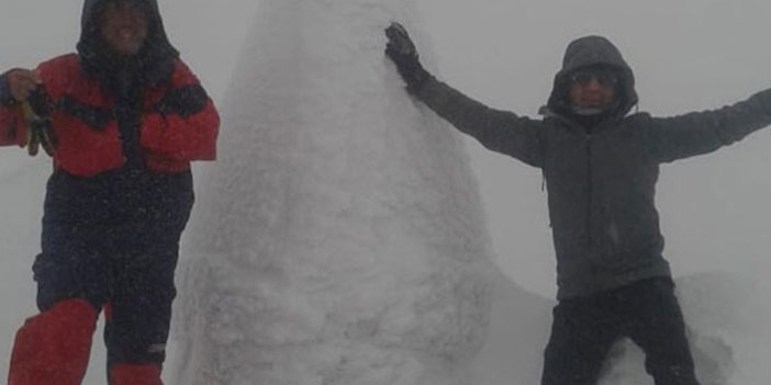 Nemrut Dağındaki heykeller buz kesti!