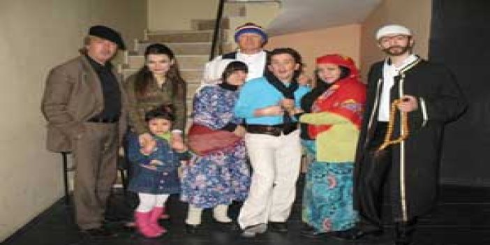 Trabzonlu genç tiyatrocular