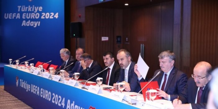 “Trabzon, EURO 2024 Avrupa Futbol Şampiyonası’nın öne çıkan şehri olur”
