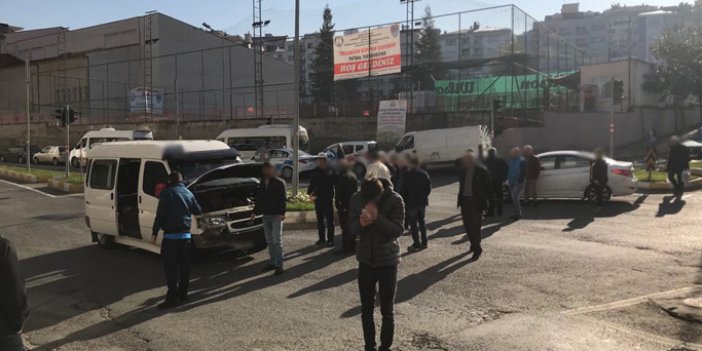 Trabzon’da maddi hasarlı kaza