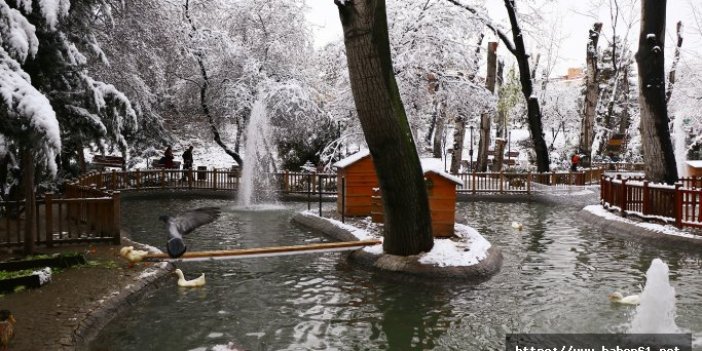 Ankara’da kar kartpostallık görüntüler oluşturdu 