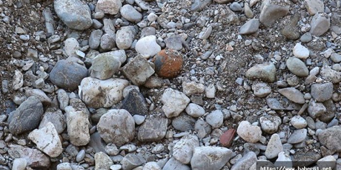 Bayburt'ta patlamamış top mermisi bulundu 