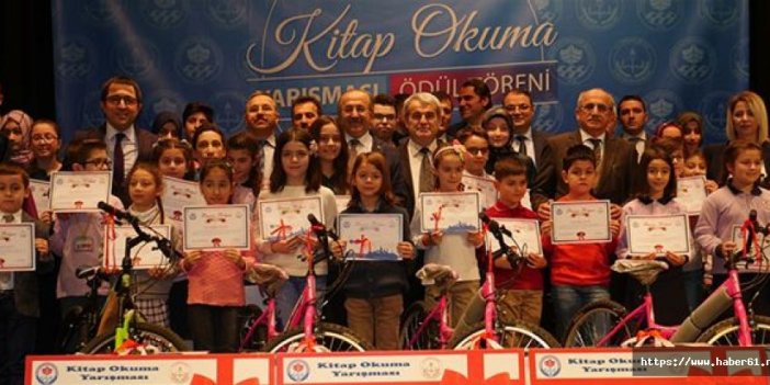 Trabzon'da kitap kurtları ödüllendirildi