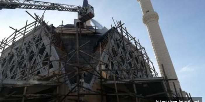 Cami inşaatında talihsiz kaza