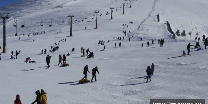Tatilciler kayak merkezine koştu - Samsun haberleri