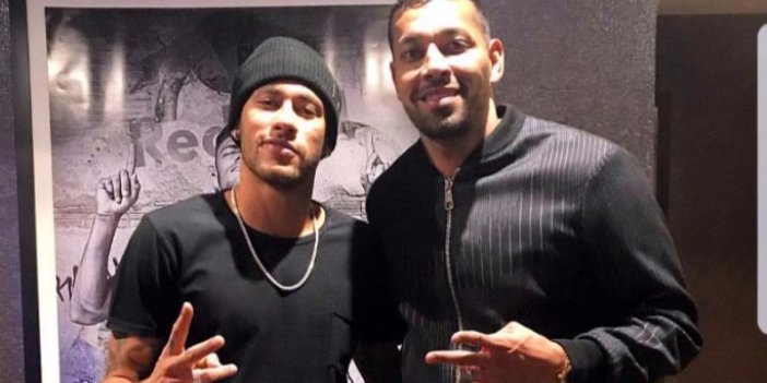 Futbol yıldızı Neymar'dan Türk takımına jest