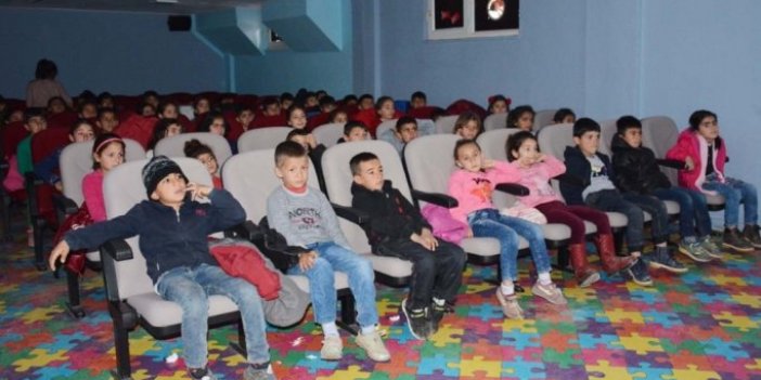 3 bin çocuk ilk kez sinema izleyecek