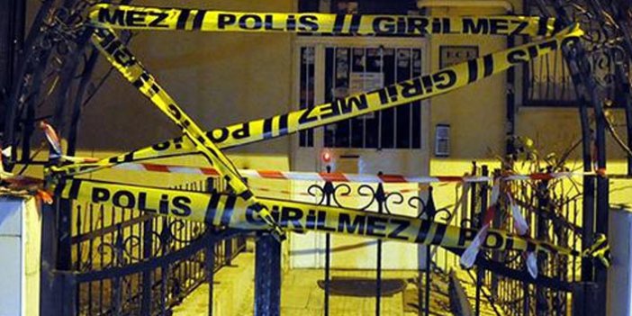 Ankara'da istinat duvarı çöktü! İki bina...