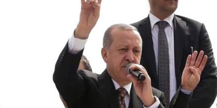 Erdoğan'dan bozkurt işareti