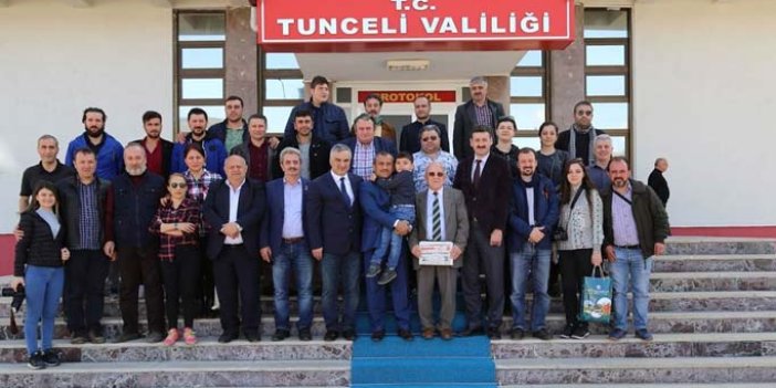 Karadenizli gazeteciler Vali Sonel'i ziyaret etti