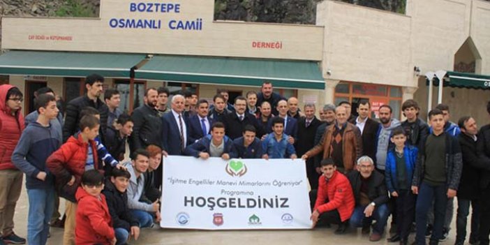 Trabzon'da “İşitme Engelliler Manevi Mimarlarını Öğreniyor” projesi