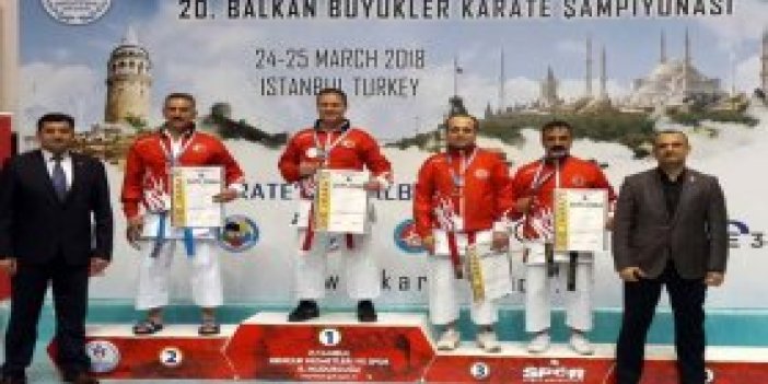 Trabzonlu sporcu 50 yaşında Milli formayı giydi