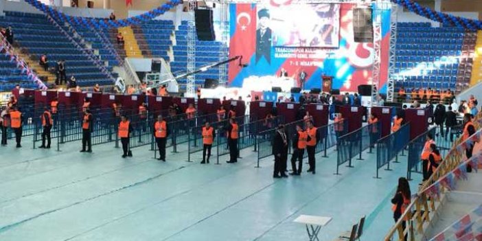 Trabzonspor kongresinde 2. günden kareler