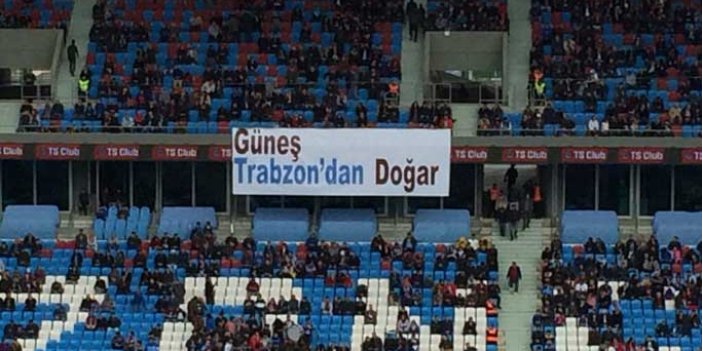 Trabzonspor taraftarından Şenol Güneş'e pankartlı destek