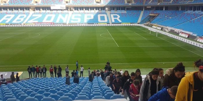 Bitlis'ten geldiler Trabzonspor'un stadını gezdiler