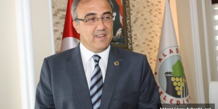 Manisada MHP'li başkan istifasını verdi 