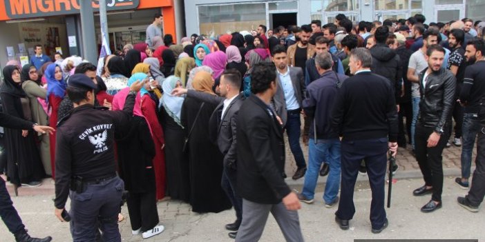 Samsun’da oy kullanan Iraklılar kavga etti: 1 yaralı