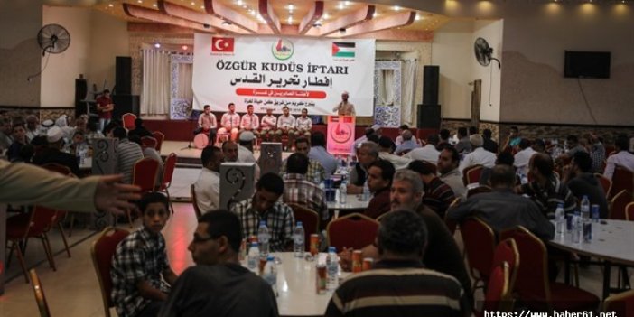 Türk halkının bağışlarıyla Gazze'de bin 200 kişiye iftar