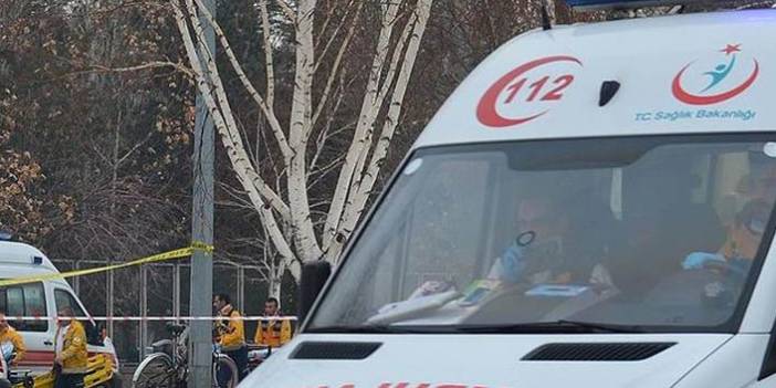 Erzincan-Sivas Karayolu'nda  Yolcu otobüsü devrildi: 30 yaralı
