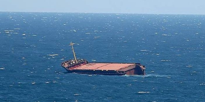 Türk gemisi, Hırvatistan'da batıyor!