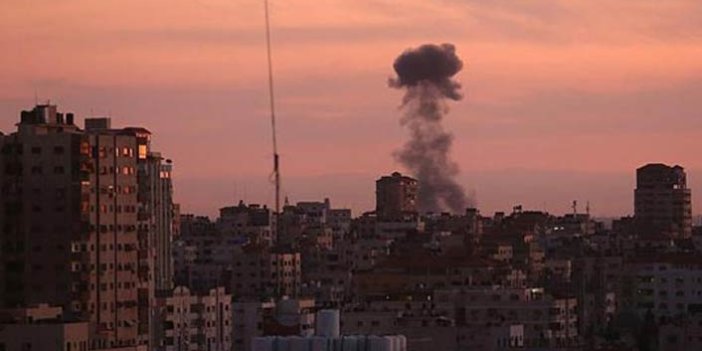 İsrail Gazze'yi vurdu: 2 çocuk öldü